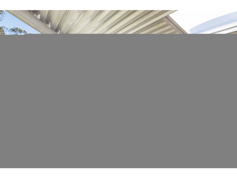 18 Harvey Street, Mount Lofty QLD 4350