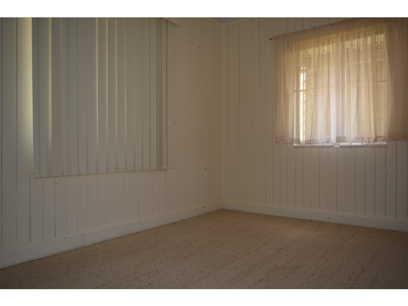14 Arthur Street, East Toowoomba QLD 4350