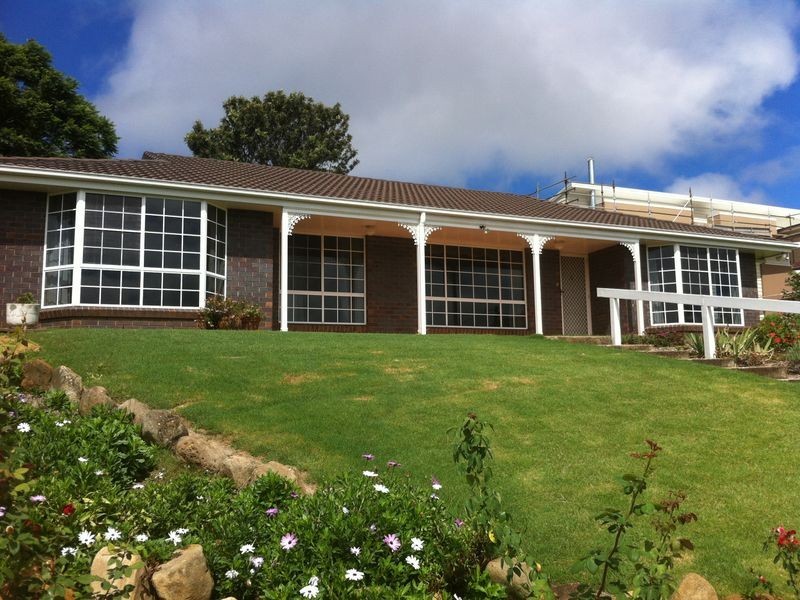 5 Skyline Drive, Blue Mountain Heights QLD 4350