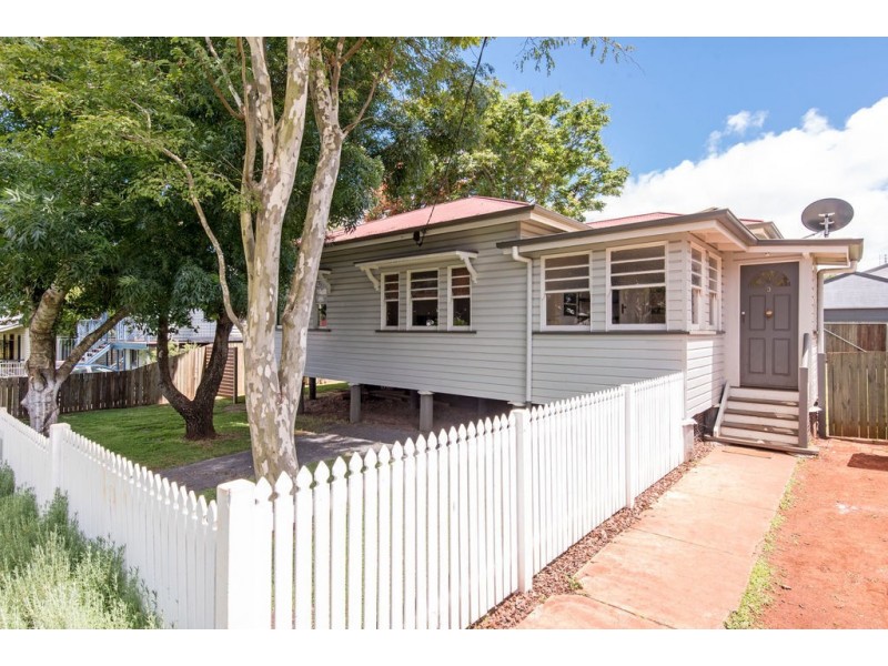 3 George Street, East Toowoomba QLD 4350