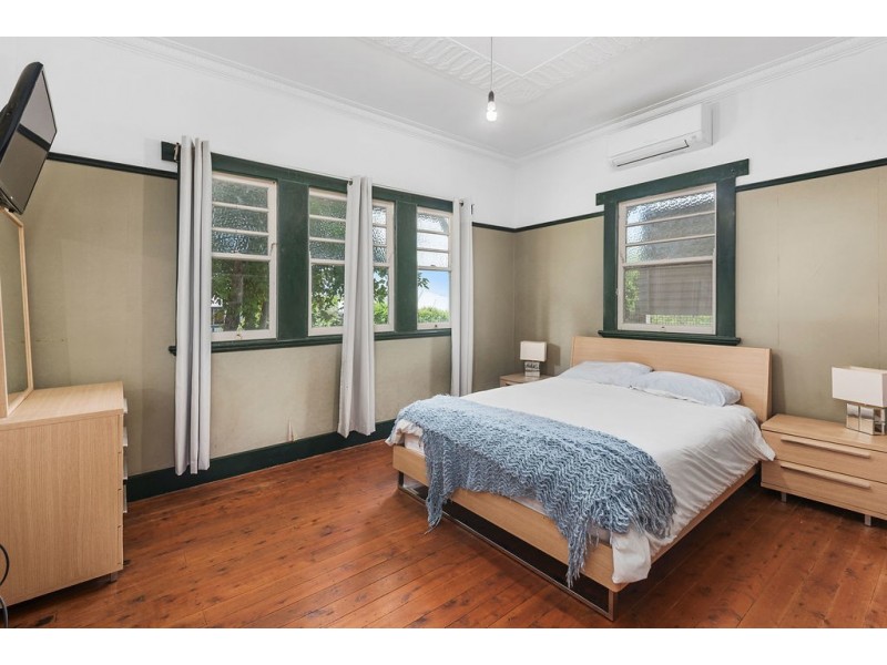 3 George Street, East Toowoomba QLD 4350