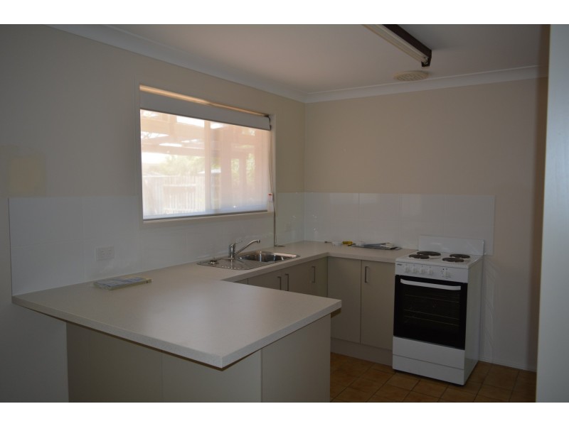 10 Jennifer Crescent, Darling Heights QLD 4350