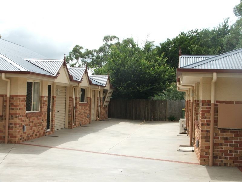 6/6a Clarissa Street, Newtown QLD 4350