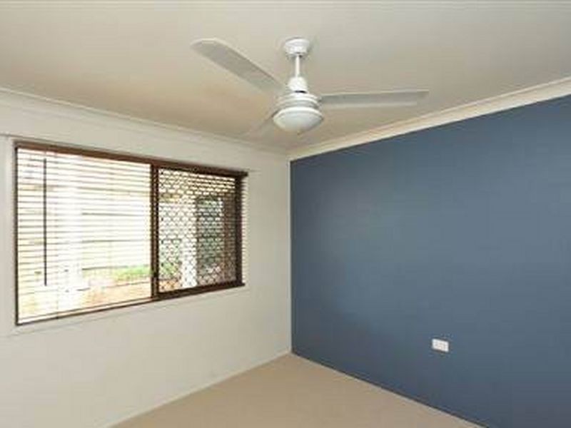 10 Zoe Court, Centenary Heights QLD 4350