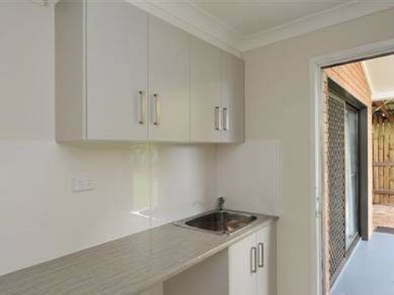 10 Zoe Court, Centenary Heights QLD 4350