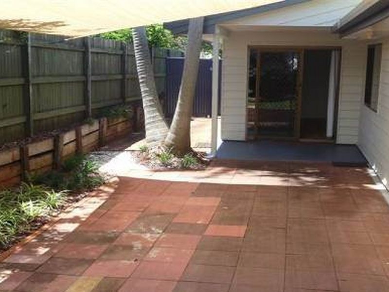 10 Zoe Court, Centenary Heights QLD 4350