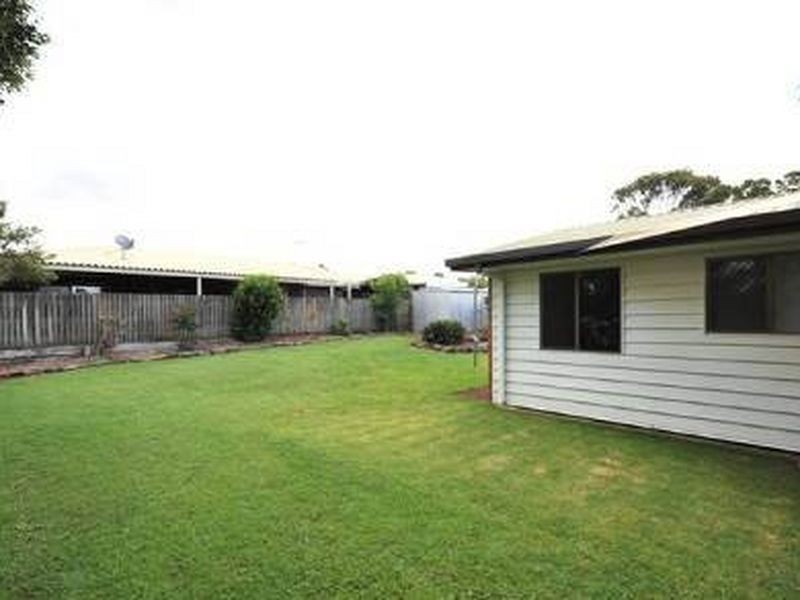 10 Zoe Court, Centenary Heights QLD 4350