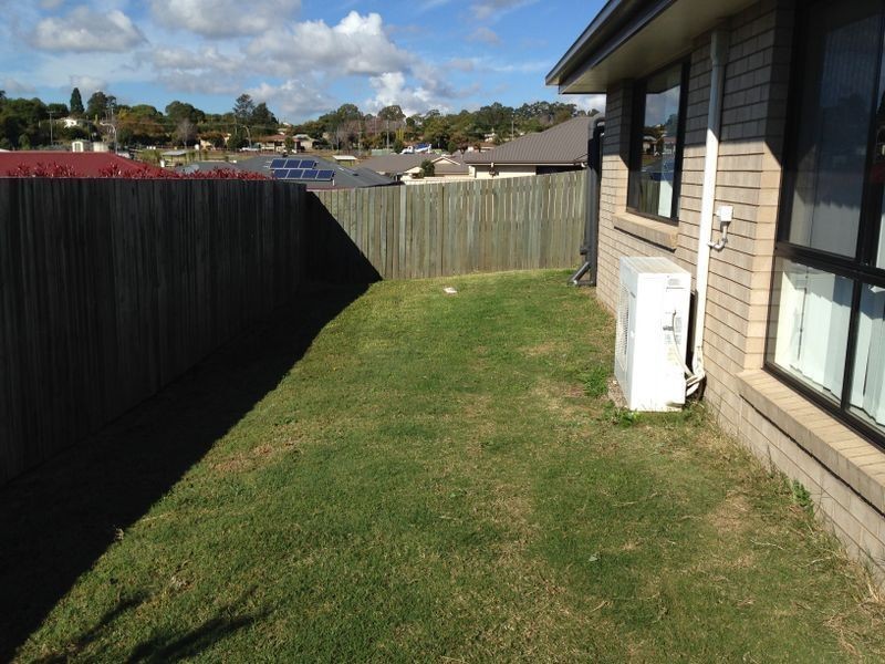 10 High Court Drive, Wilsonton Heights QLD 4350