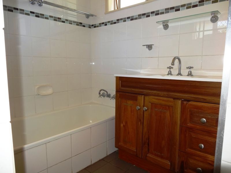 13 Collard Court, Darling Heights QLD 4350