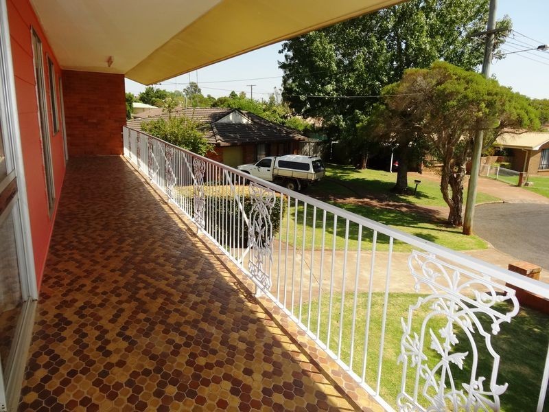 13 Collard Court, Darling Heights QLD 4350