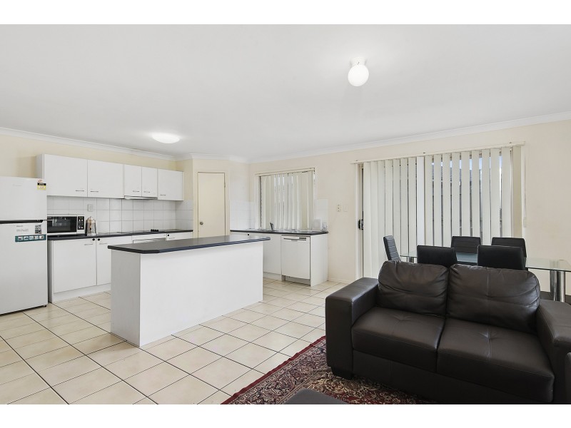 20 Sunset Drive, Glenvale QLD 4350