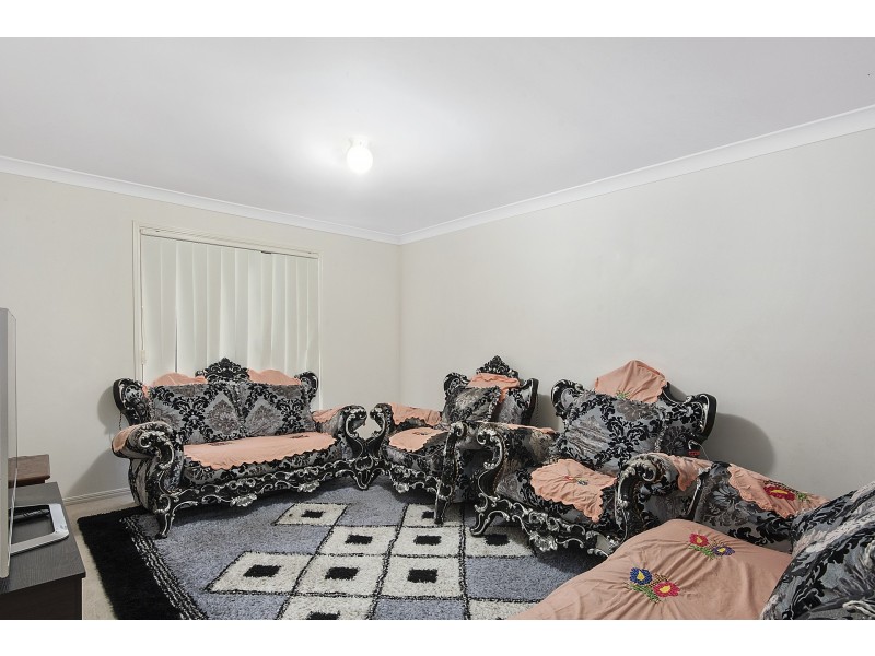 20 Sunset Drive, Glenvale QLD 4350