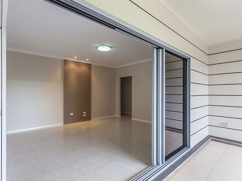 90 Spring Street, Middle Ridge QLD 4350