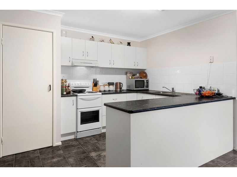 2 Wilga Court, Newtown QLD 4350