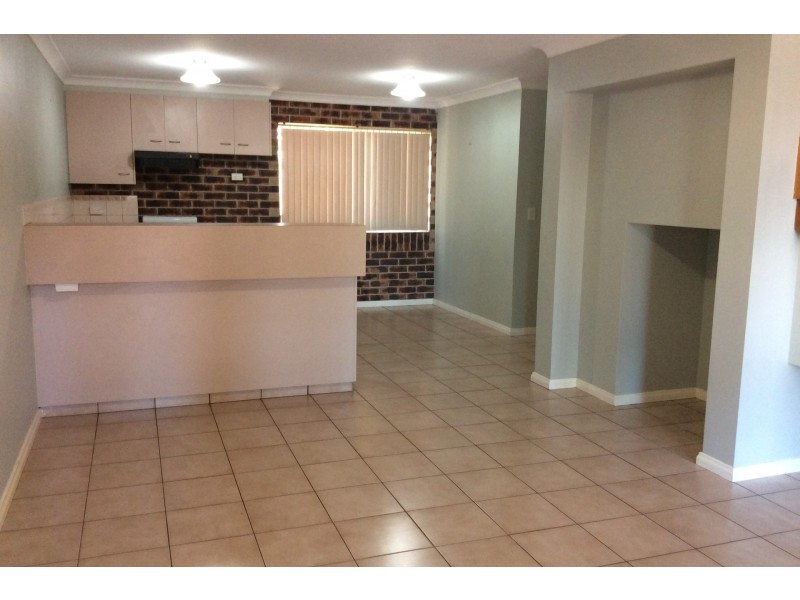 3/7 Phyllis Street, Harristown QLD 4350