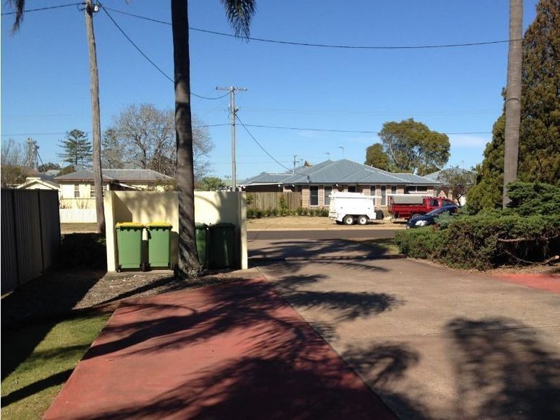 3/7 Phyllis Street, Harristown QLD 4350