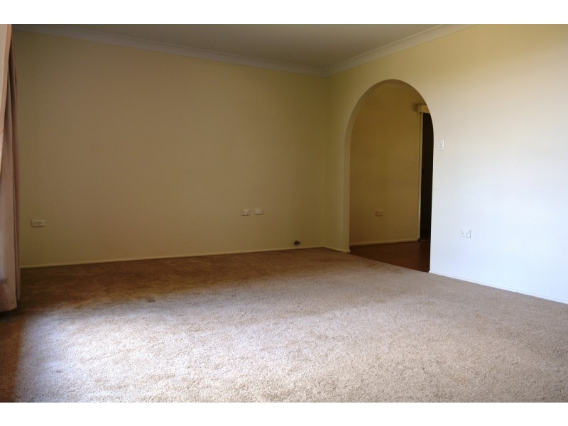 35 Noll Street, Kearneys Spring QLD 4350