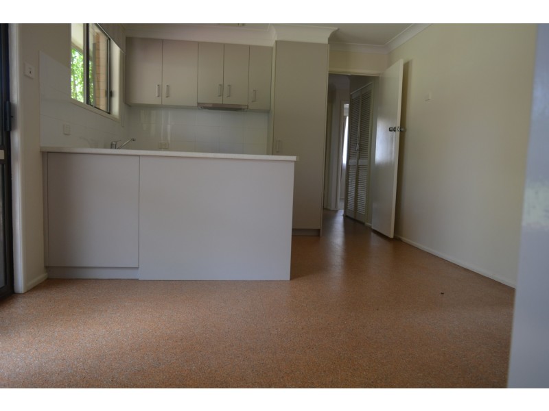 35 Noll Street, Kearneys Spring QLD 4350