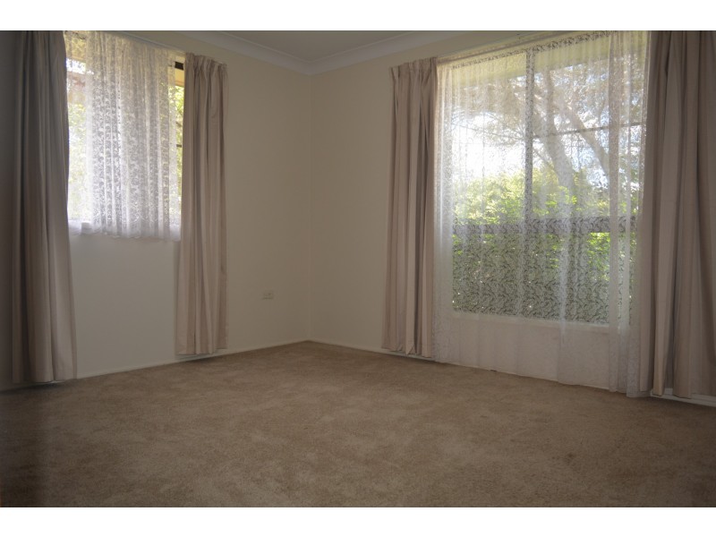 35 Noll Street, Kearneys Spring QLD 4350