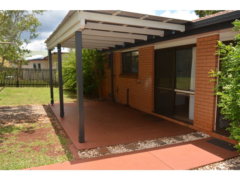 35 Noll Street, Kearneys Spring QLD 4350