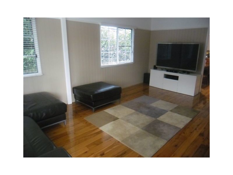 64 Alford Street, Mount Lofty QLD 4350