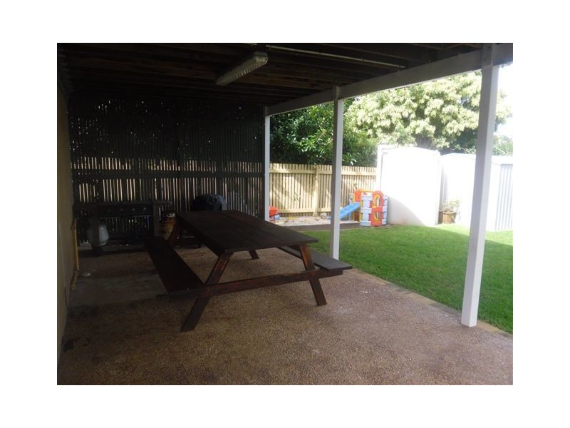 64 Alford Street, Mount Lofty QLD 4350