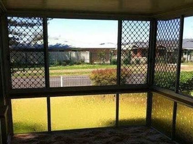 15 Burton Street, Harristown QLD 4350