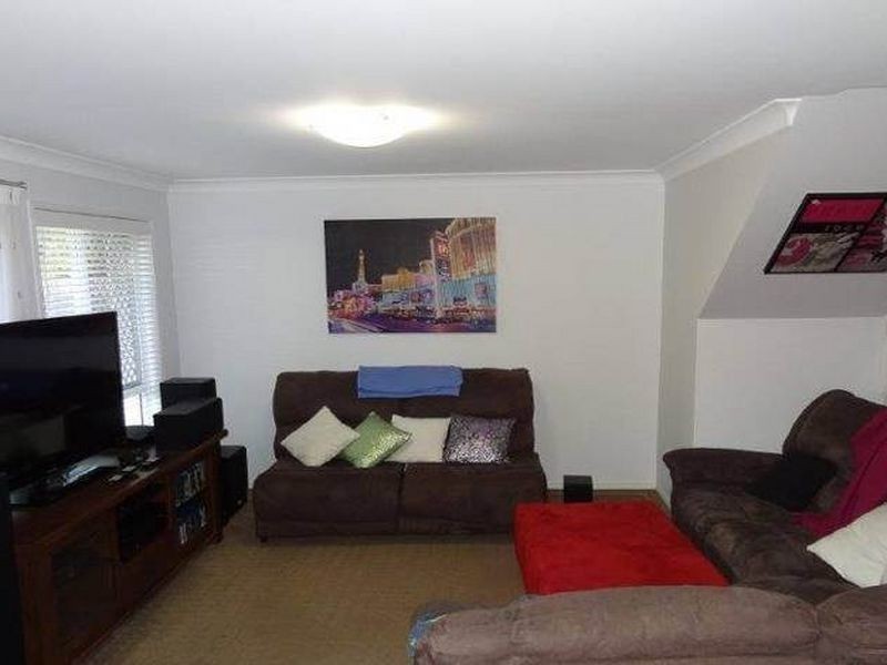 7/90 North Street, Mount Lofty QLD 4350