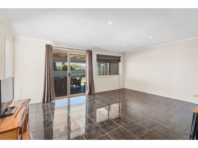 456 West Street, Kearneys Spring QLD 4350