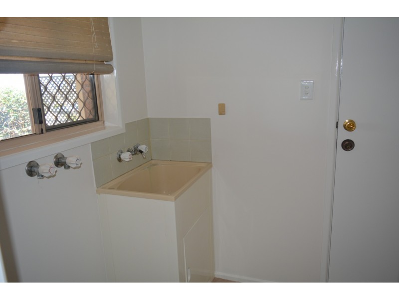38 Brigalow Street, Newtown QLD 4350