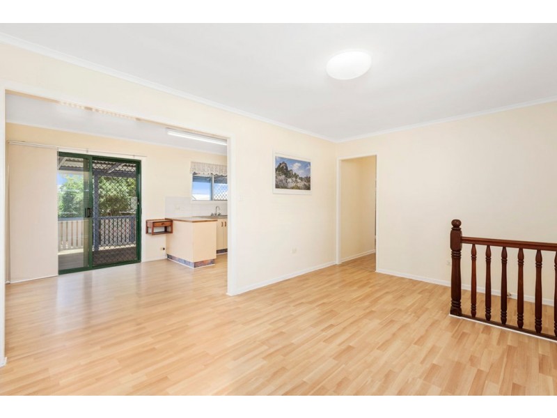 16 Brown Street, Rockville QLD 4350