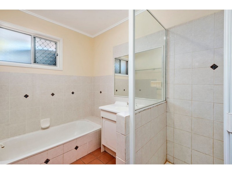 16 Brown Street, Rockville QLD 4350