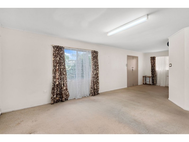 14 Skehan Street, Centenary Heights QLD 4350