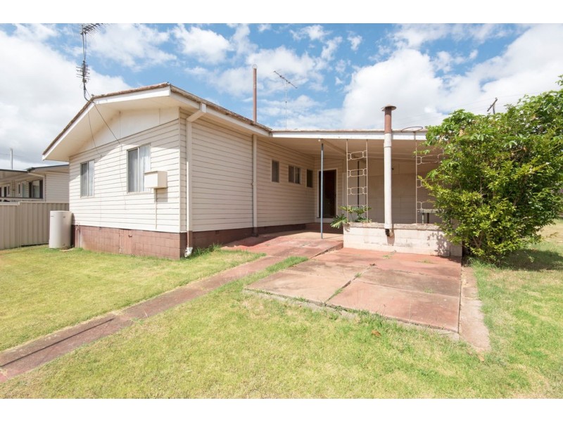 14 Skehan Street, Centenary Heights QLD 4350
