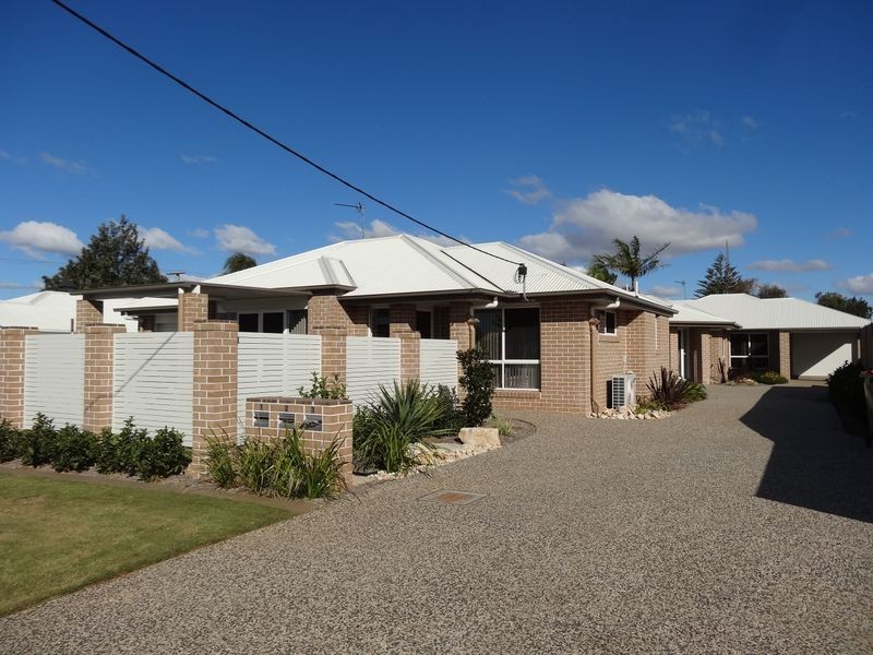 2/2 Beh Street, Harristown QLD 4350