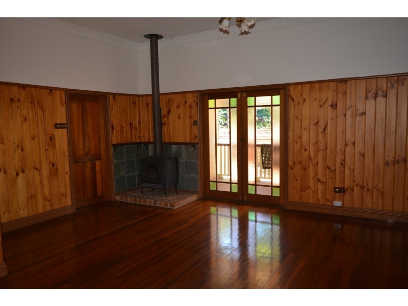 16 Stone Street, Wilsonton QLD 4350