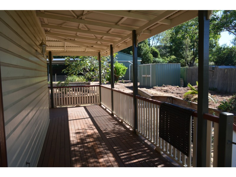 16 Stone Street, Wilsonton QLD 4350