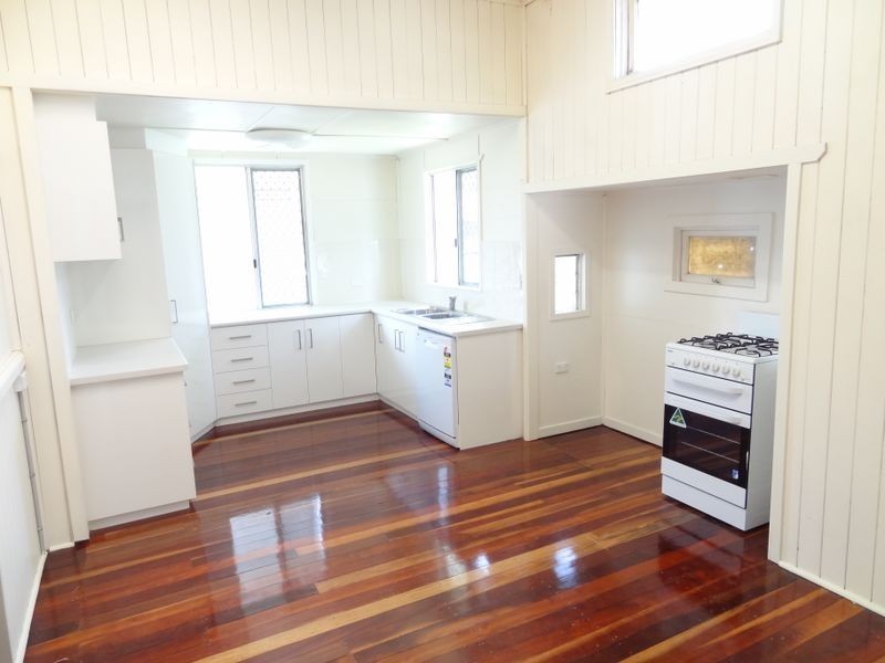 169 West Street, Newtown QLD 4350