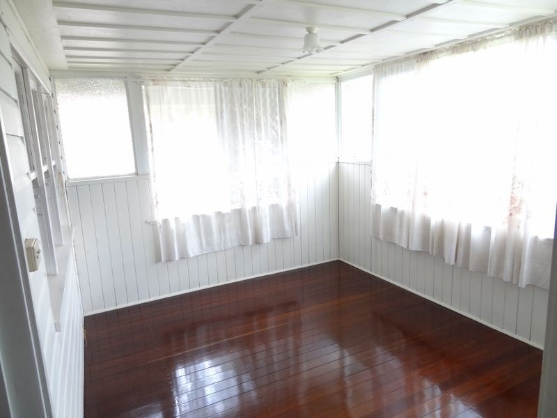 169 West Street, Newtown QLD 4350