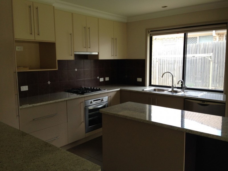 14 Diamantina Drive, Glenvale QLD 4350