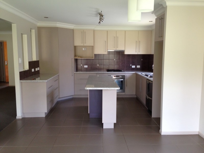 14 Diamantina Drive, Glenvale QLD 4350