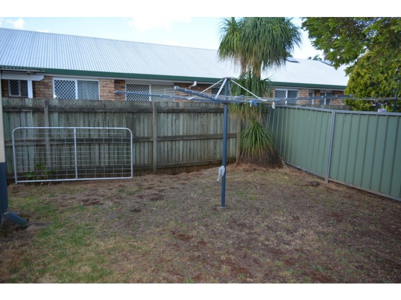 28 Clairmont Street, Newtown QLD 4350