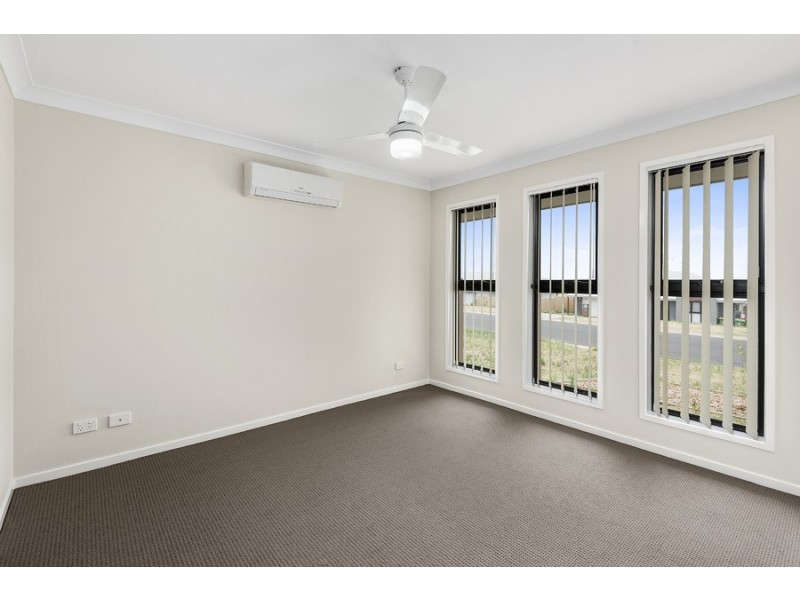 19 KENSEI Street, Wyreema QLD 4352