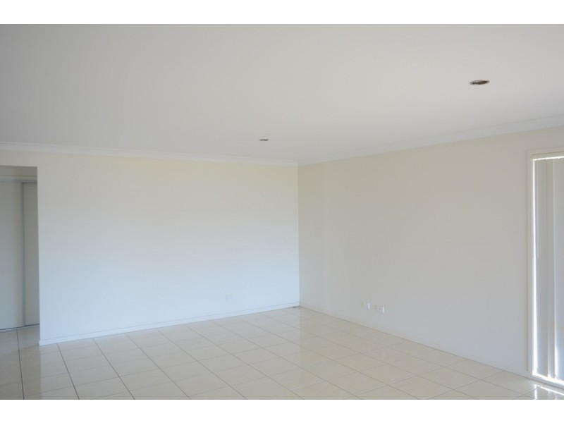 14 Sandalwood Drive, Glenvale QLD 4350