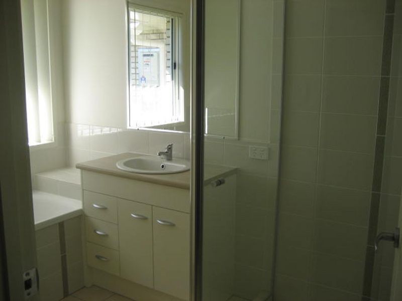 14 Sandalwood Drive, Glenvale QLD 4350