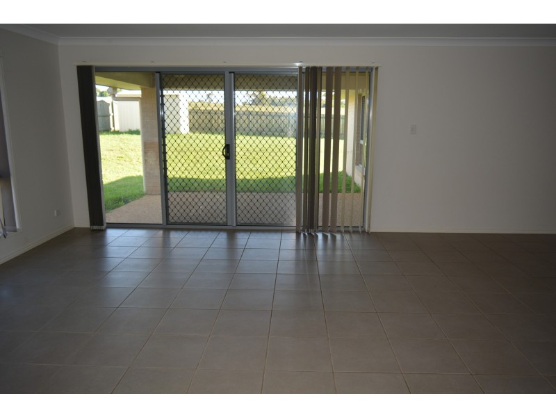 21 Goshawk Drive, Kleinton QLD 4352