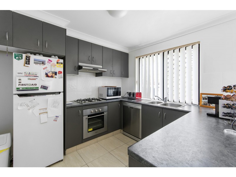 2/15 Lexi Street, Glenvale QLD 4350