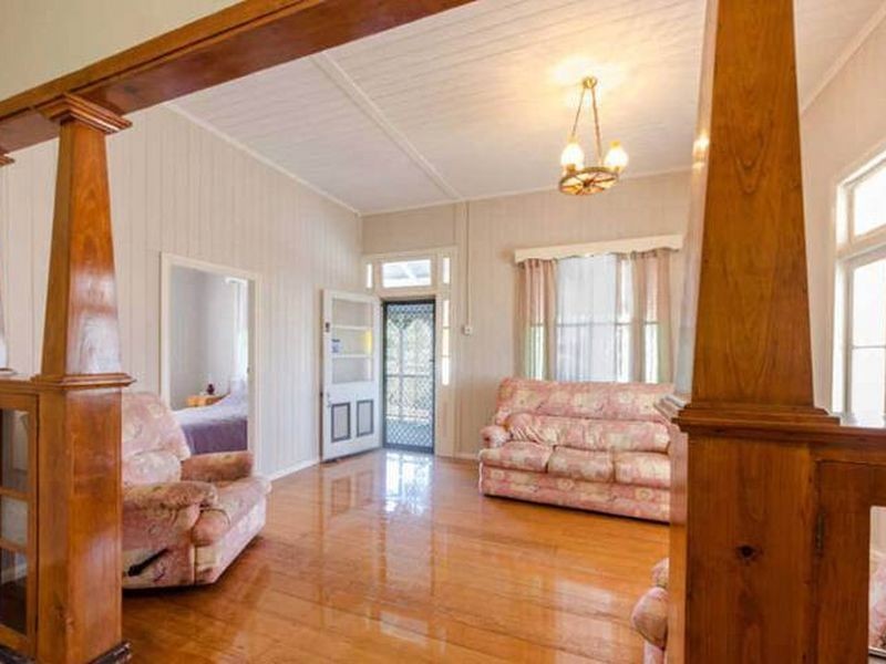 137 Jellicoe Street, North Toowoomba QLD 4350