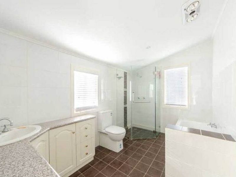 137 Jellicoe Street, North Toowoomba QLD 4350