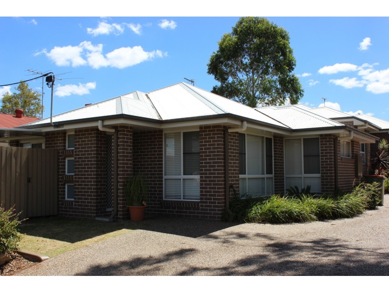 1/57 Holberton Street, Rockville QLD 4350